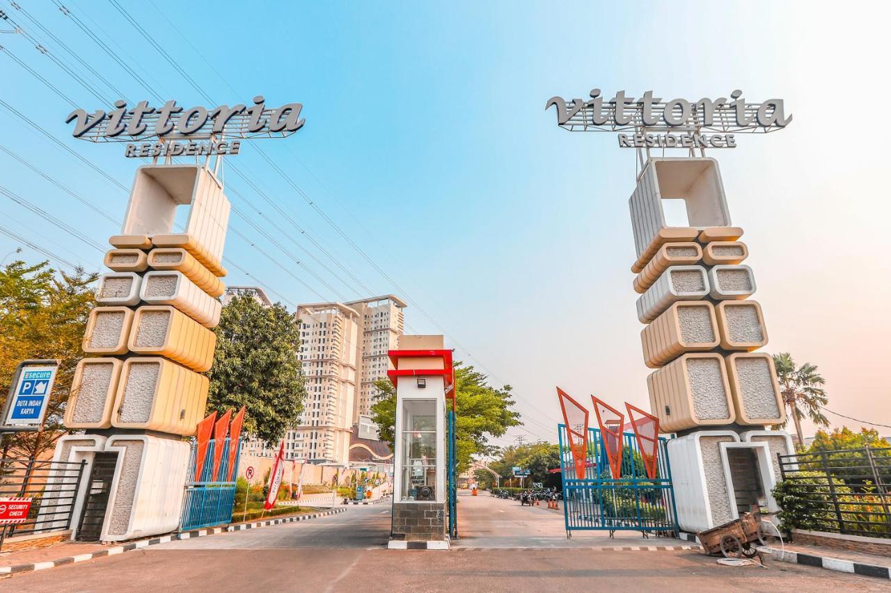 Super Oyo Collection O 16 Vittoria Residence Jakarta Kültér fotó