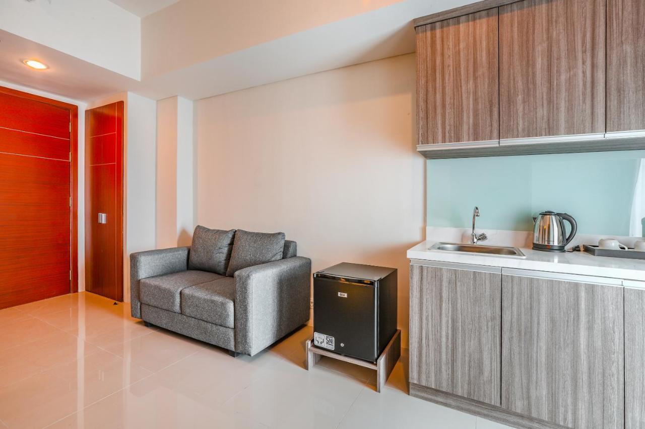 Super Oyo Collection O 16 Vittoria Residence Jakarta Kültér fotó
