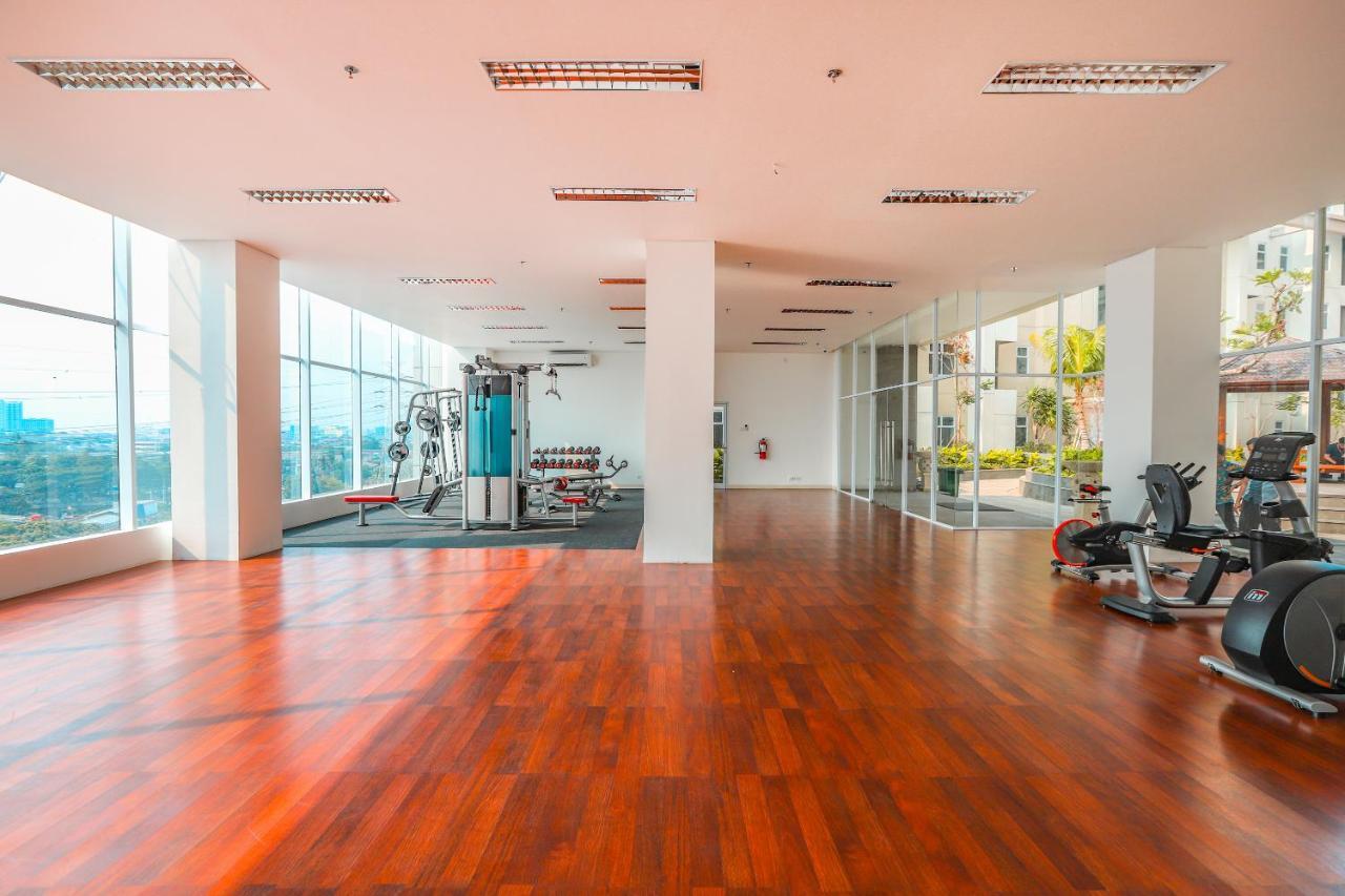 Super Oyo Collection O 16 Vittoria Residence Jakarta Kültér fotó